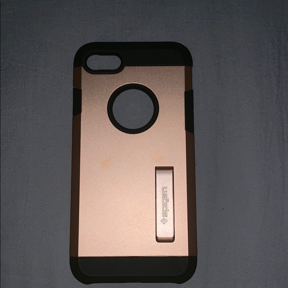 Spigen Tough Armor Case